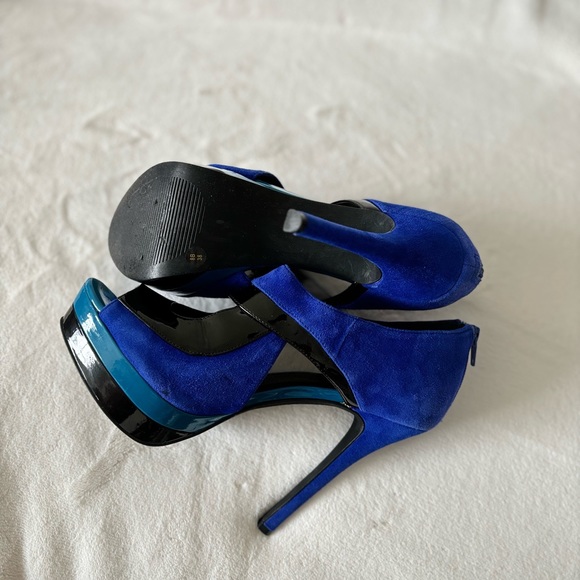 NWT Jessica Simpson Evannan Royal Blue
Suede Zip -Back Platform pumps 8 - Picture 6 of 9